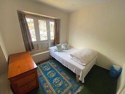 Himalayan Lodge