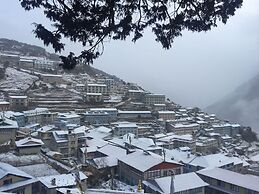 Himalayan Lodge