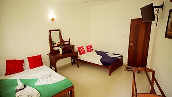 Frangipani Motel