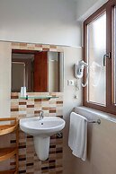 Hotel Sulayr