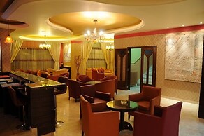 Ahiram Hotel
