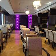 Club Emerald