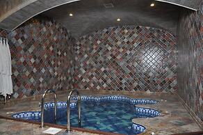 Joyy Hotel & Spa