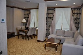 Joyy Hotel & Spa