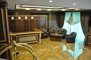 Joyy Hotel & Spa