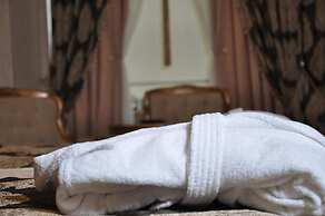 Joyy Hotel & Spa