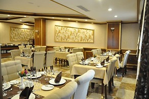 Joyy Hotel & Spa