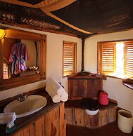 Elewana Lewa Safari Camp