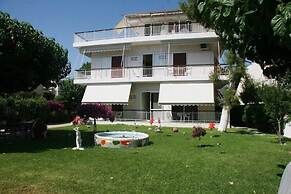 Pansion Akrogiali