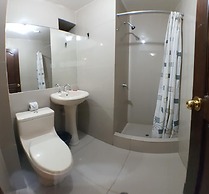 La Cabaña Hotel
