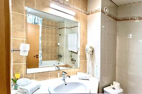 Palm Beach Hotel- All Inclusive