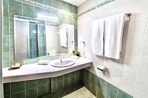 Palm Beach Hotel- All Inclusive