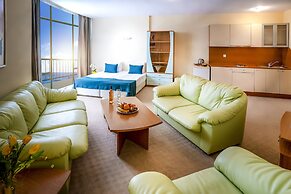 Palm Beach Hotel- All Inclusive