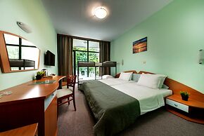 Palm Beach Hotel- All Inclusive