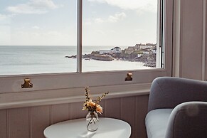 The Bay Hotel