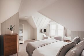 The Bay Hotel