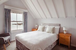 The Bay Hotel