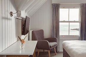 The Bay Hotel