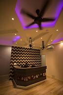 Hollywood Hotel
