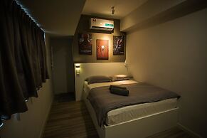 Hollywood Hotel