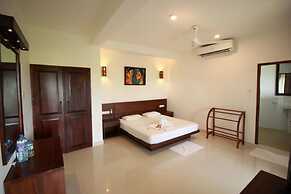 Hideaway Lodge