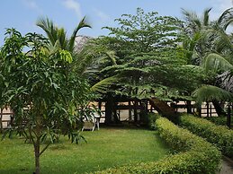 Hideaway Lodge