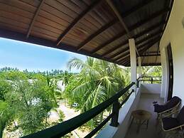 Hideaway Lodge