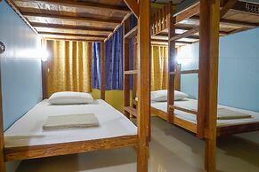 Zleep63 - Hostel