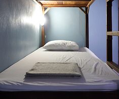 Zleep63 - Hostel