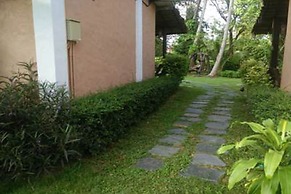 Baan Suan Rim Klong
