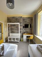 WiseStay