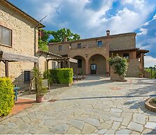 Casale Giulia