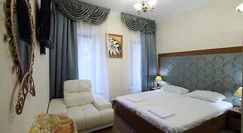 Boomerang Business Hotel