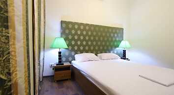 Boomerang Business Hotel
