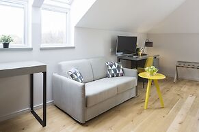 Livris Hotel