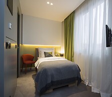 Livris Hotel