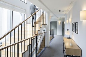 Livris Hotel