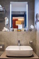 Livris Hotel
