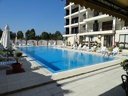 Cantilena Complex