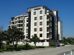 Cantilena Complex