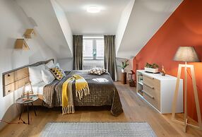 4 Trees Apartments by Adrez Living