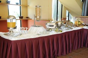 Country Lodge Hotel & Resort