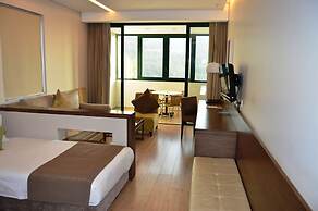 Country Lodge Hotel & Resort