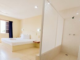 Progreso Beach Hotel