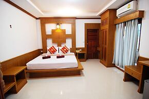 Lanta Nature Beach Resort