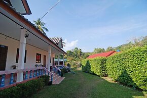 Lanta Nature Beach Resort