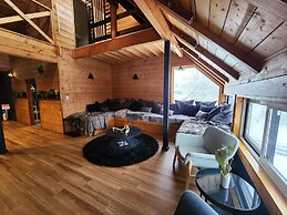 Hooting Owl Lodge