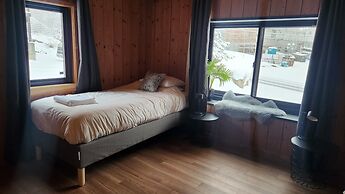 Hooting Owl Lodge