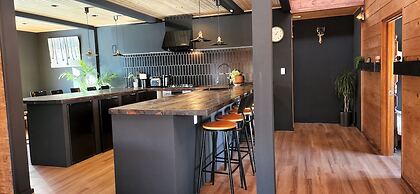 Hooting Owl Lodge