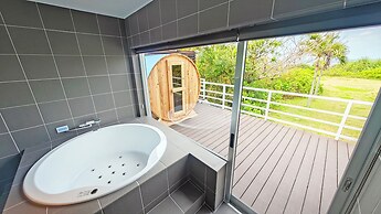 Nagahama Beach Resort Kanon